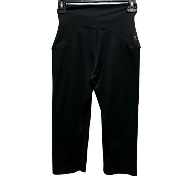 Spanx Black Cropped High-Waisted Leggings Size Medium - Picture 2 of 7